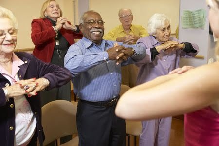 elderly do breathing with exercise